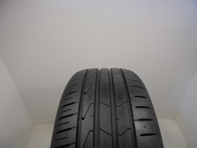 Hankook K125 tyre