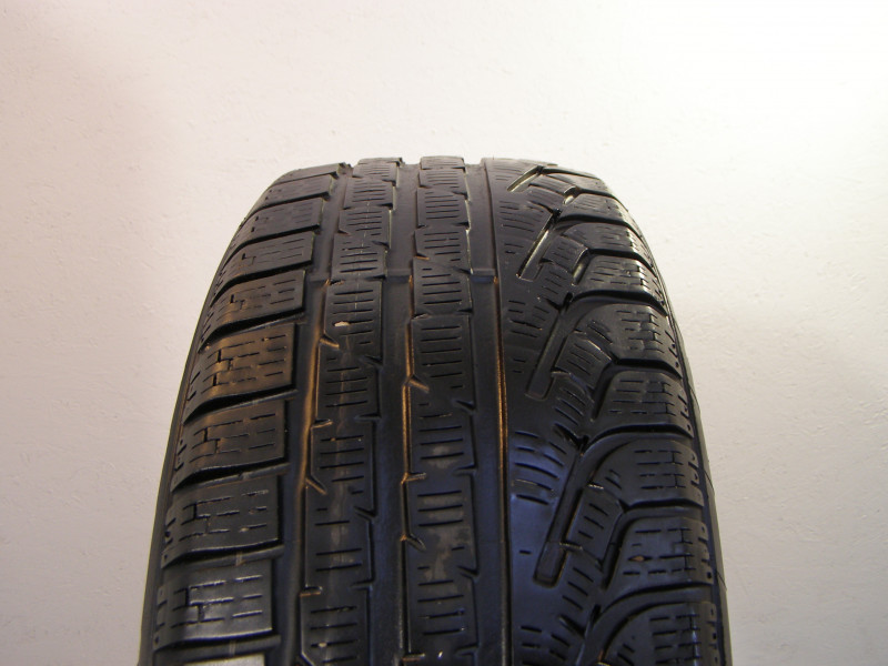 Pirelli Sottozero II tyre