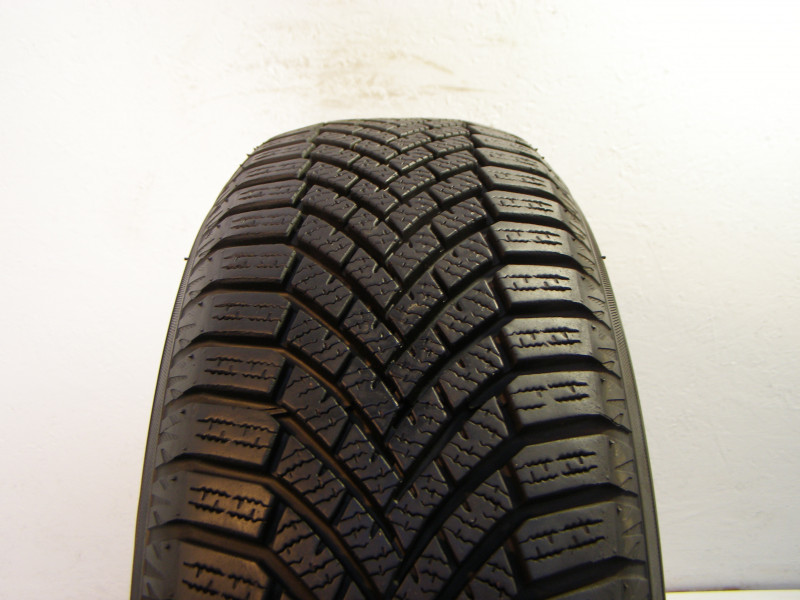 Yokohama V906 tyre