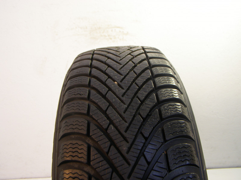 Pirelli Winter Cinturato tyre