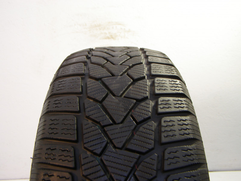 Uniroyal Winter Expert tyre