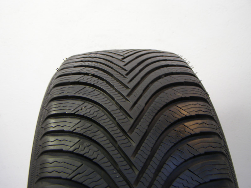 Michelin Alpin 5 tyre