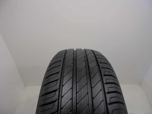 Kleber Dynaxer HP4 tyre