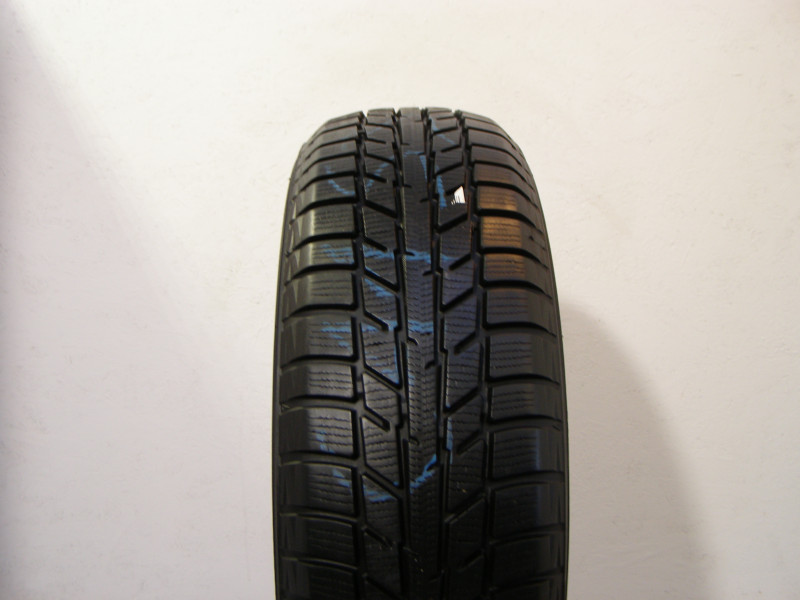 Yokohama W.drive V905 tyre