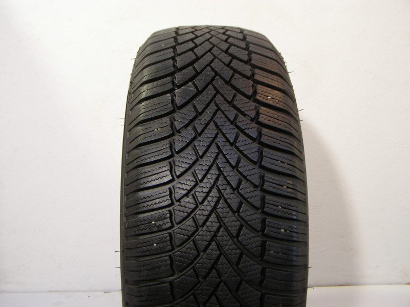 Bridgestone LM005 tyre