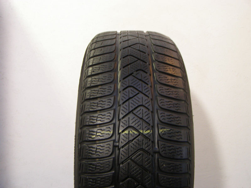 Pirelli Sottozero 3 tyre