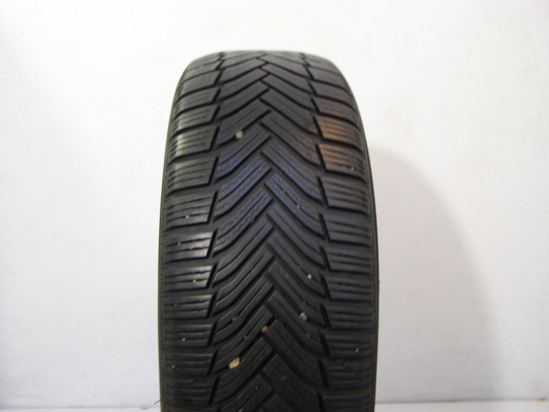 Michelin Alpin 6 tyre