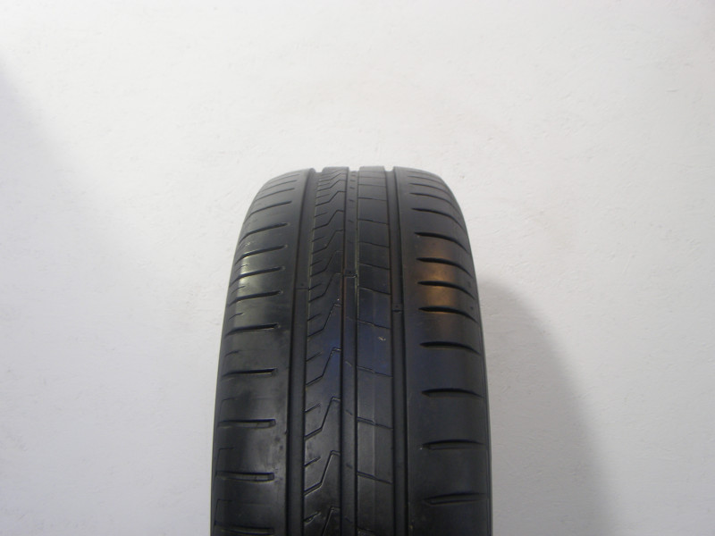 Hankook K435 Kinergy Eco2 tyre