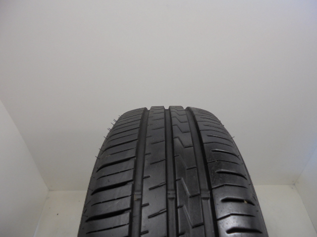 Falken ZE310 tyre