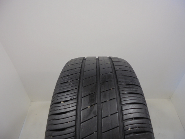 Goodyear Efficientgrip Performance tyre