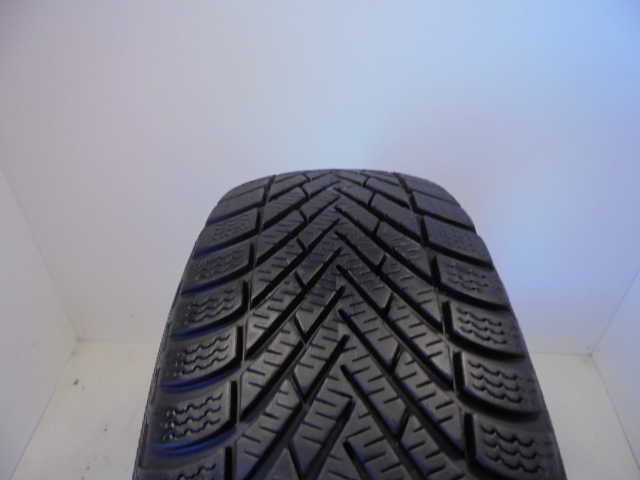 Pirelli Winter Cinturato tyre