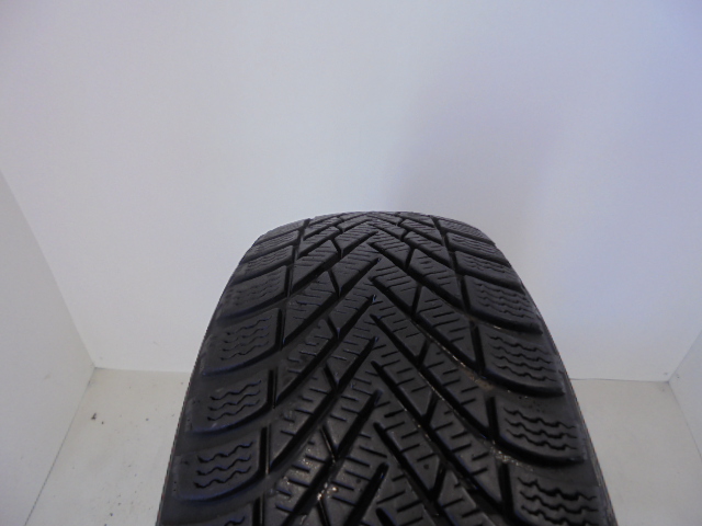 Pirelli Cinturato Winter tyre