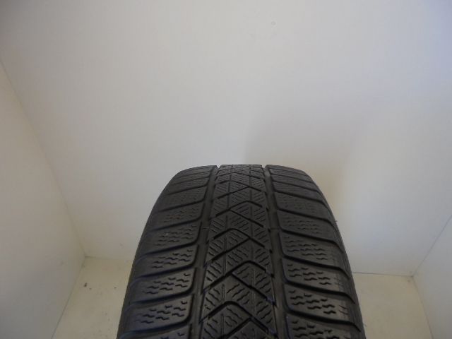 Pirelli Sottozero 3 tyre