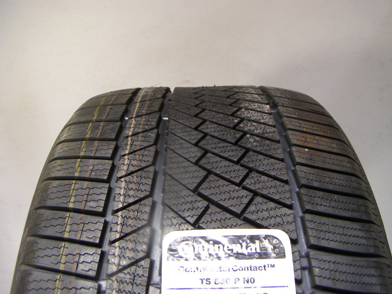 Continental TS830P tyre