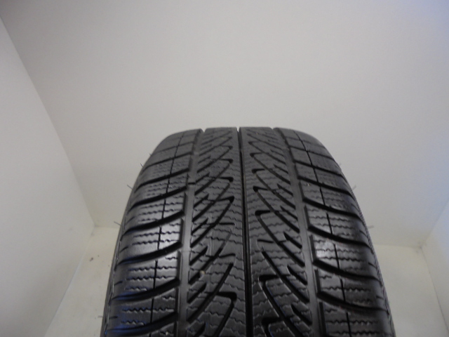 Goodyear Ultragrip 8 Perf tyre