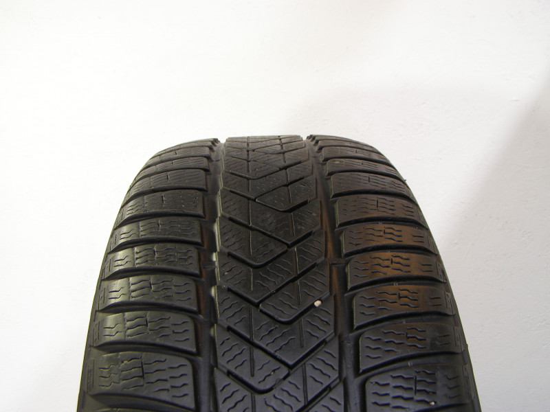 Pirelli Sottozero 3 RFT tyre