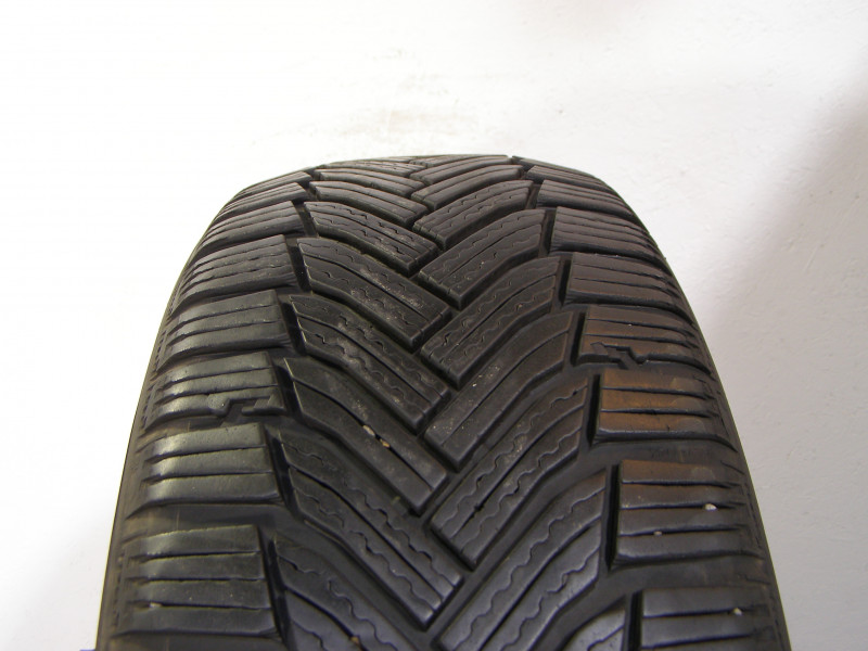 Michelin Alpin 6 tyre