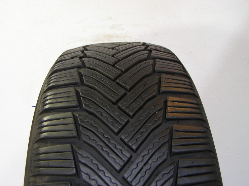 Michelin Alpin 6 tyre