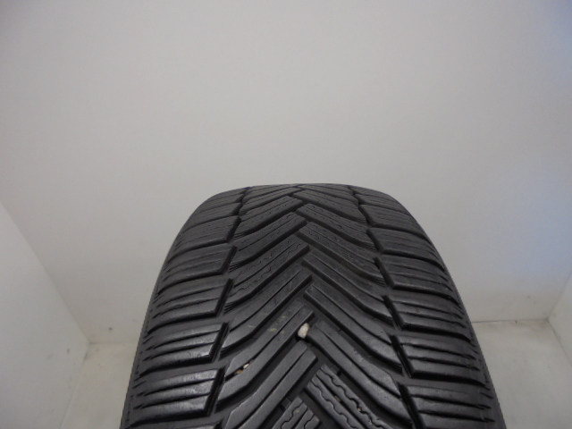 Michelin Alpin 6 tyre