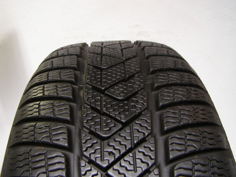 Pirelli Sottozero 3 tyre