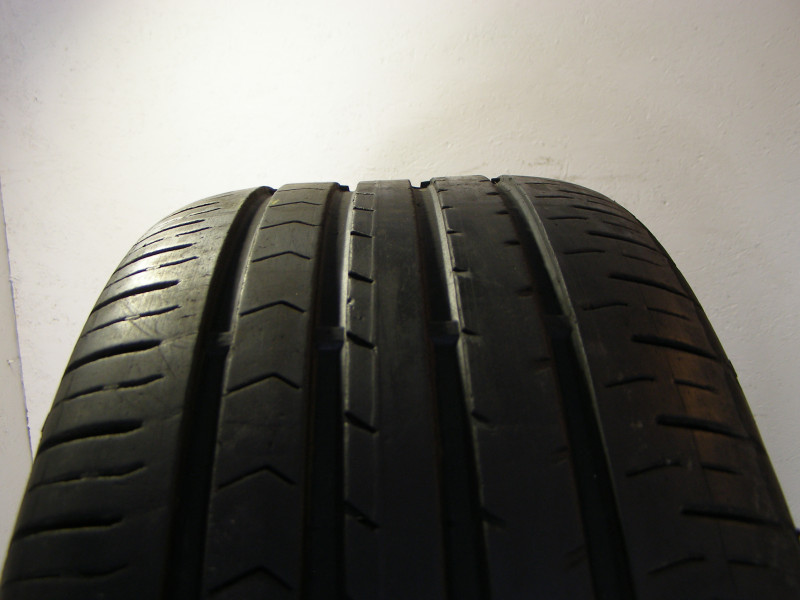 Continental Premiumcontact 5 tyre