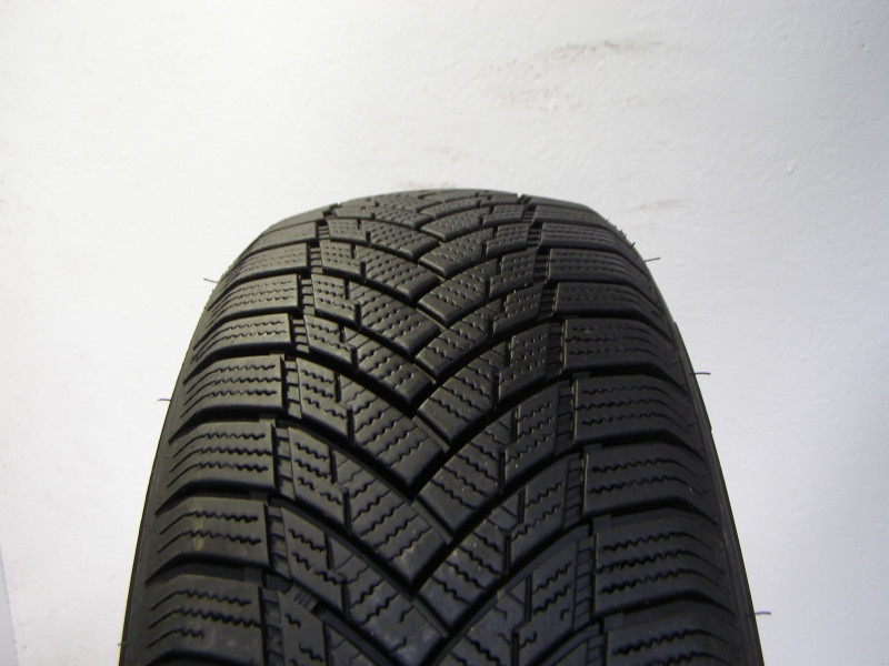 Rotalla S130 tyre