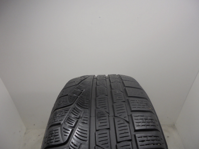 Pirelli Sottozero II tyre