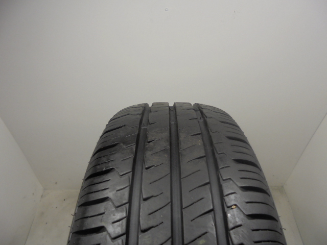 Hankook RA18 tyre