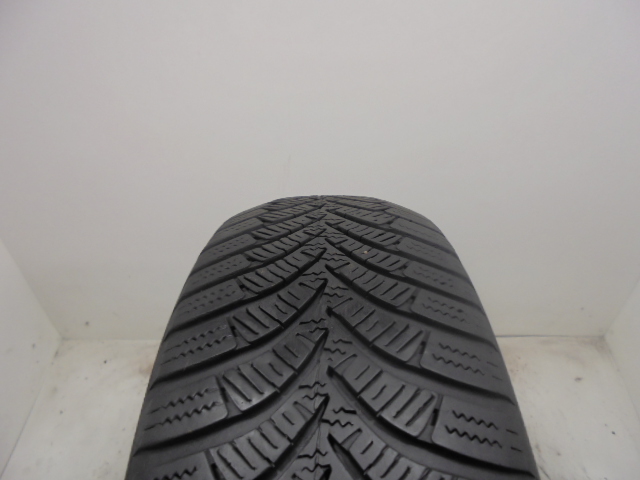 Hankook W452 Winter icept RS2 tyre