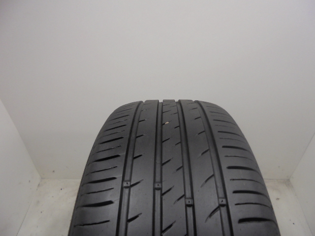 Kumho ES31 Ecowing tyre