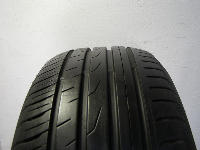 Toyo Proxes CF2 tyre