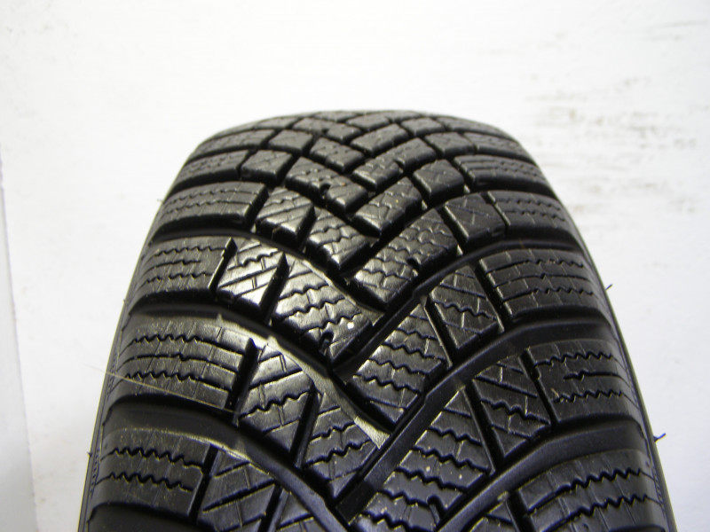 Hankook W462 Icept RS3 tyre