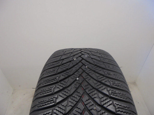 Firestone Winterhawk 4 tyre