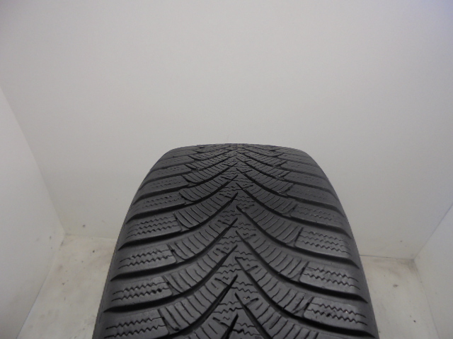 Hankook W452 Winter icept RS2 tyre