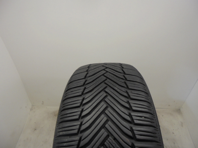 Michelin Alpin 6 tyre