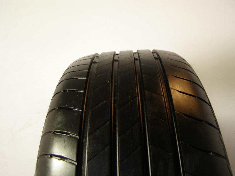 Bridgestone T005 tyre