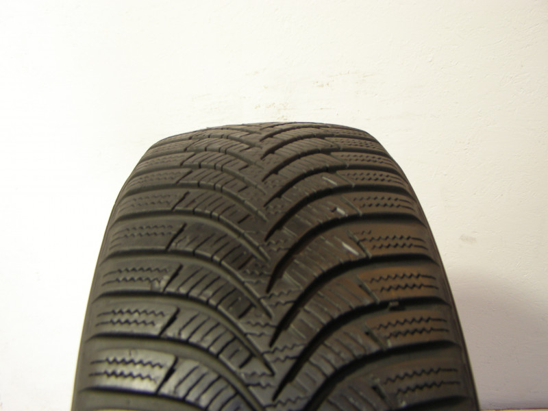 Hankook W452 Winter icept RS2 tyre