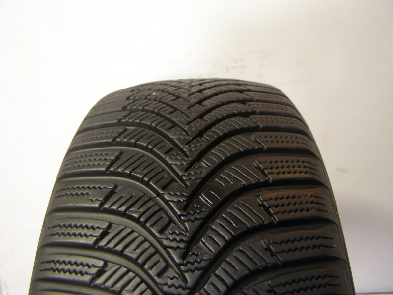 Hankook W452 Winter icept RS2 tyre