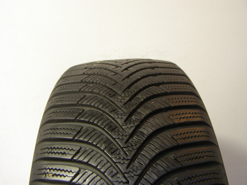 Hankook W452 Winter icept RS2 tyre