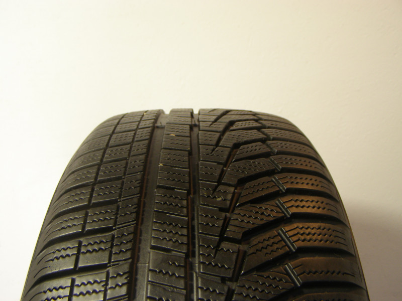 Hankook W320A Winter Icept Evo2 tyre