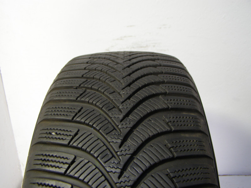 Hankook W452 Winter icept RS2 tyre