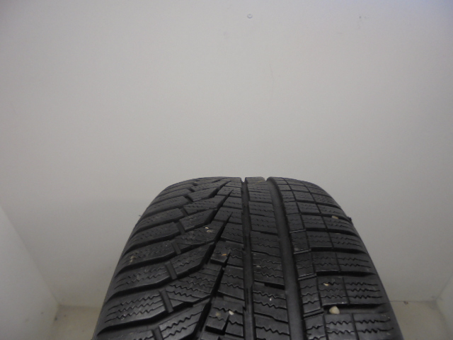 Hankook W320 Winter Icept Evo2 tyre