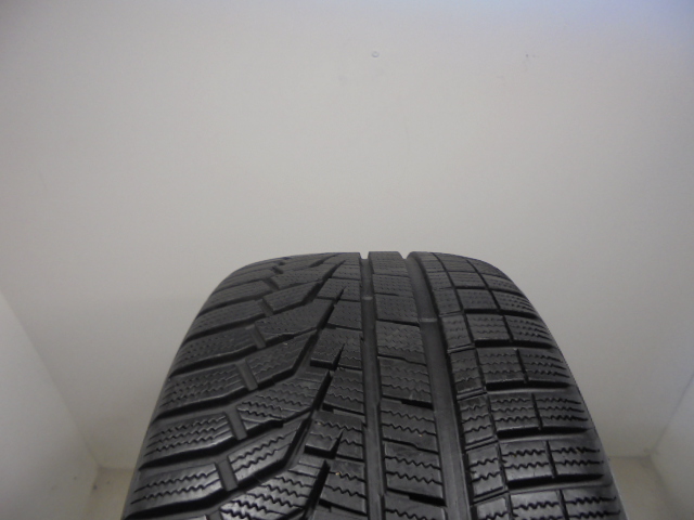 Hankook W320 Winter Icept Evo2 tyre