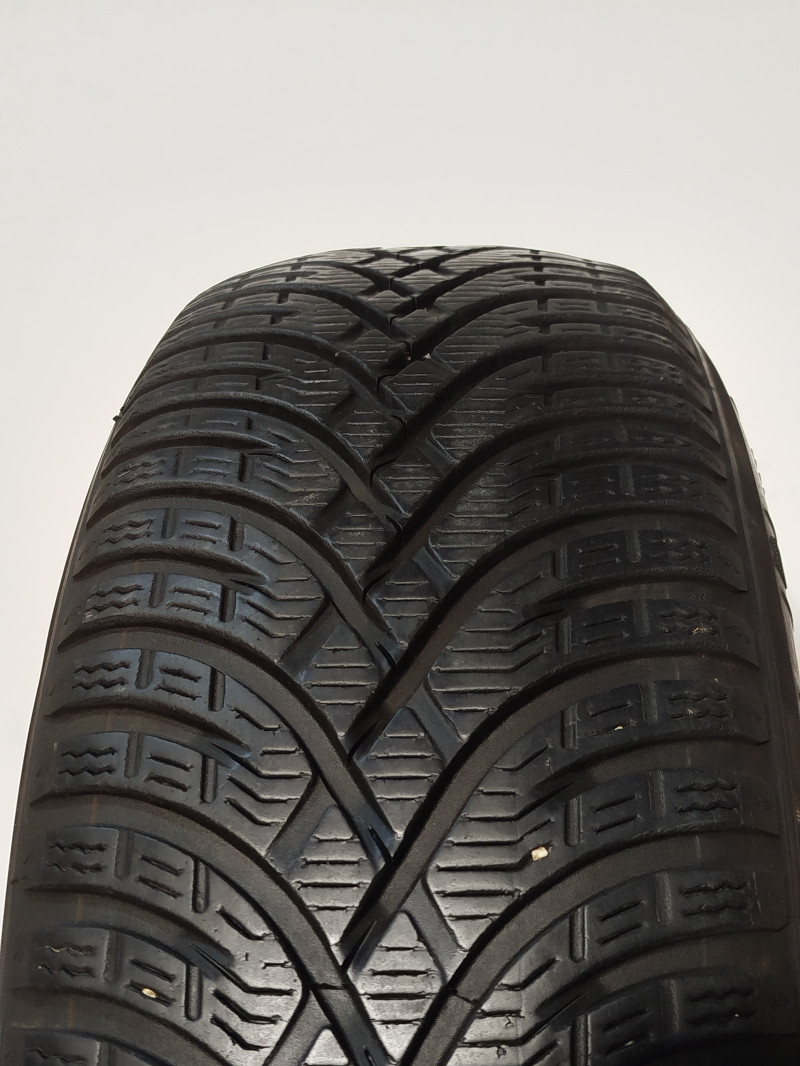 Hankook W452 Winter icept RS2 tyre