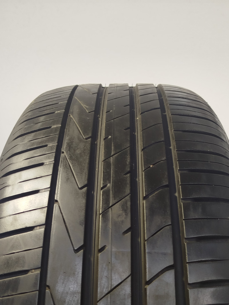 Hankook K117 Ventus S1 Evo 2 tyre
