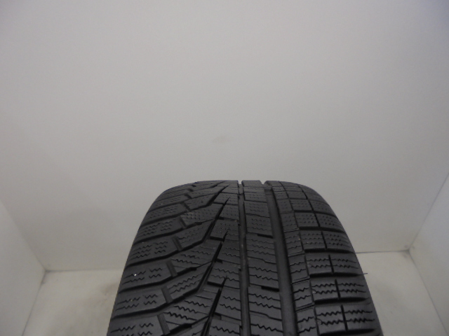 Hankook W320 Winter Icept Evo2 tyre