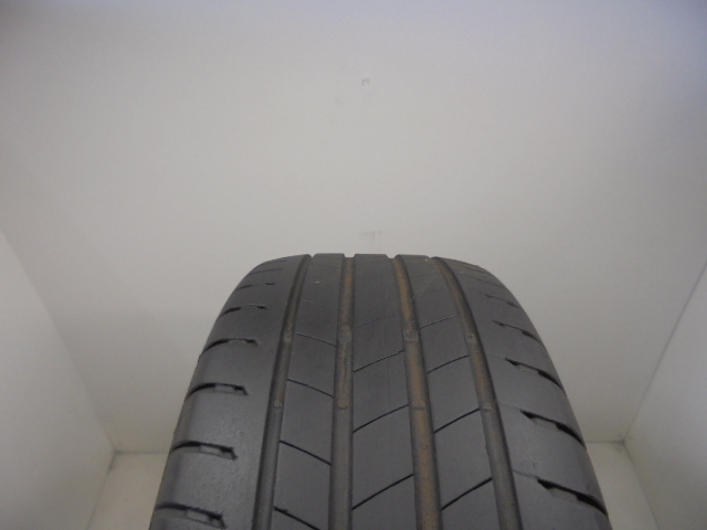 Bridgestone T005 tyre
