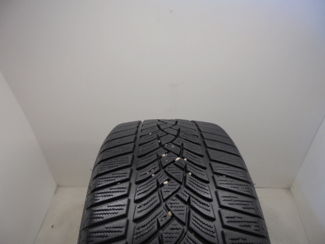 Goodyear Ultragrip Performance+ tyre