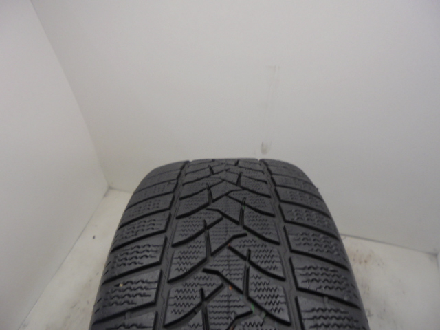 Dunlop Wintersport 5 tyre