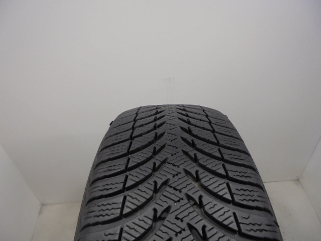 Michelin Alpin A4 tyre